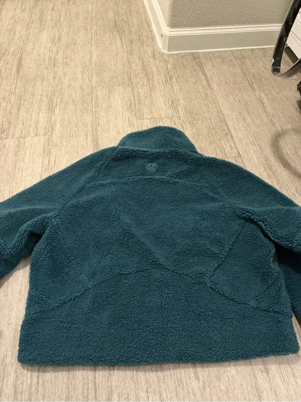 Lululemon Scuba Oversized Cropped Fleece Funnel Neck